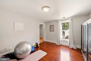 201 N 33rd St, Purcellville, VA 20132 - Photo 55