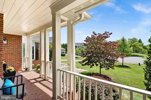 22043 Water Run Ct, Ashburn, VA 20148 - Photo 9