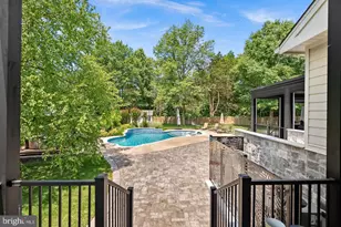 22043 Water Run Ct, Ashburn, VA 20148 - Photo 27