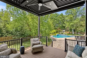 22043 Water Run Ct, Ashburn, VA 20148 - Photo 25