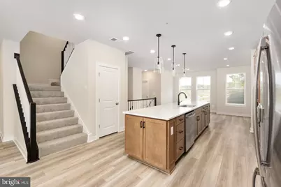 20792 Cloongee Terrace, Dulles, VA 20166 - Photo 13