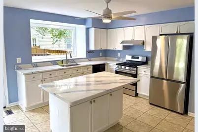 21780 Canfield Terrace, Sterling, VA 20164 - Photo 11
