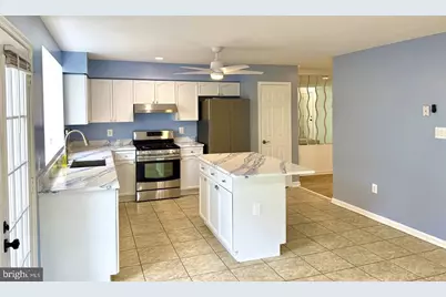 21780 Canfield Terrace, Sterling, VA 20164 - Photo 9