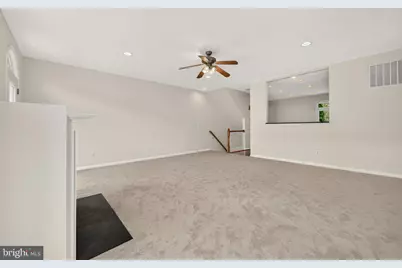 22997 Bulwark Terrace, Ashburn, VA 20148 - Photo 7