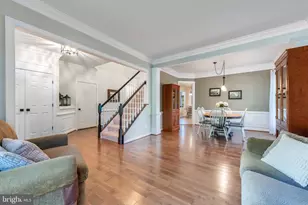 604 Stribling Ct SW, Leesburg, VA 20175 - Photo 3