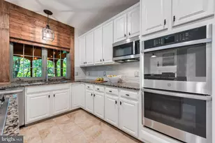 604 Stribling Ct SW, Leesburg, VA 20175 - Photo 17