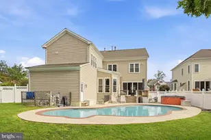 43483 Savoy Woods Ct, Chantilly, VA 20152 - Photo 7