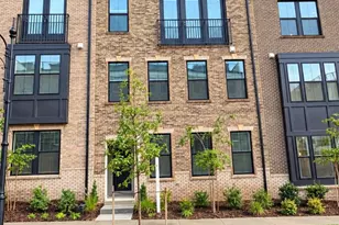 42635 Darala Dr, Ashburn, VA 20147 - Photo 1