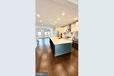20265 Oak Bluff Drive, Ashburn, VA 20147 - Photo 11