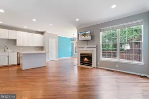 20804 Miranda Falls Square, Sterling, VA 20165 - Photo 9