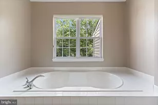 20804 Miranda Falls Square, Sterling, VA 20165 - Photo 21