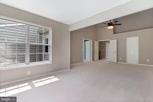20804 Miranda Falls Square, Sterling, VA 20165 - Photo 19