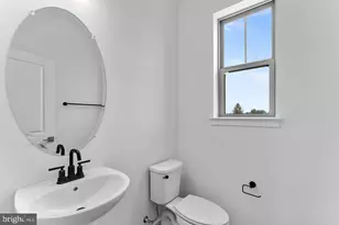 19659 Sepia Sq, Ashburn, VA 20147 - Photo 15