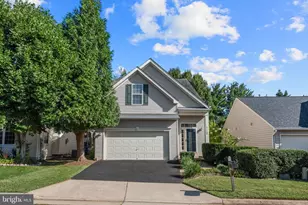 21768 Tottenham Hale Ct, Sterling, VA 20166 - Photo 1