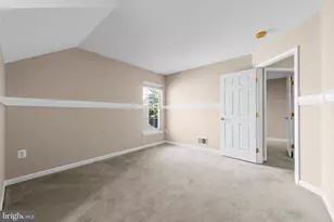 21768 Tottenham Hale Ct, Sterling, VA 20166 - Photo 17