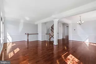 24958 Ashgarten Dr, Chantilly, VA 20152 - Photo 5