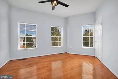 21800 Dragons Green Square, Ashburn, VA 20147 - Photo 19
