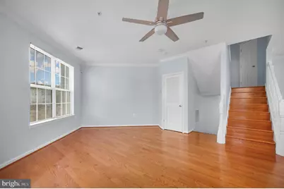 21800 Dragons Green Square, Ashburn, VA 20147 - Photo 9