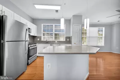 21800 Dragons Green Square, Ashburn, VA 20147 - Photo 13