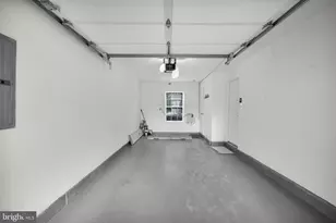 21800 Dragons Green Square, Ashburn, VA 20147 - Photo 29