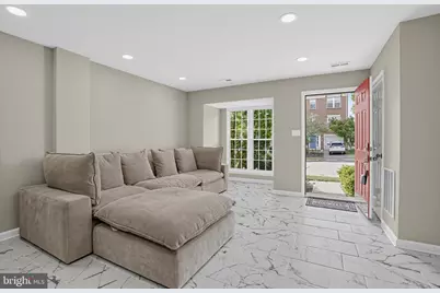 43030 Demerrit Street, Chantilly, VA 20152 - Photo 5
