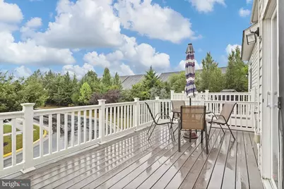 25097 Croxley Green Square, Aldie, VA 20105 - Photo 17