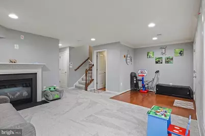 25097 Croxley Green Square, Aldie, VA 20105 - Photo 3