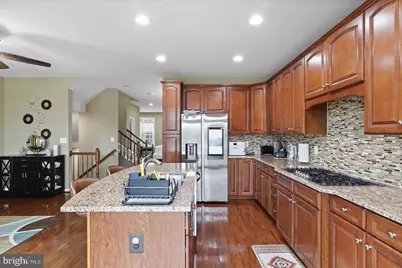 25097 Croxley Green Square, Aldie, VA 20105 - Photo 7