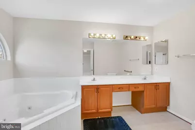 46800 Trailwood Place, Sterling, VA 20165 - Photo 23