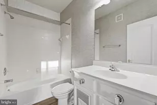22725 Beacon Crest Terrace, Brambleton, VA 20148 - Photo 17