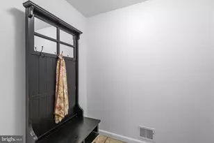 43848 Glenhazel Dr, Ashburn, VA 20147 - Photo 37