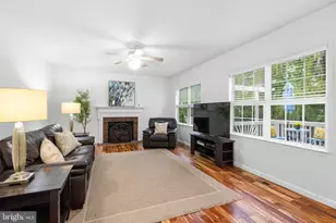 43848 Glenhazel Dr, Ashburn, VA 20147 - Photo 17