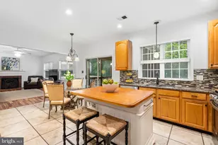 43848 Glenhazel Dr, Ashburn, VA 20147 - Photo 9