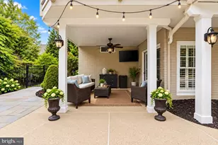 21373 Larue Ct, Ashburn, VA 20148 - Photo 9
