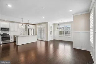23286 Southdown Manor Terrace, Ashburn, VA 20148 - Photo 7