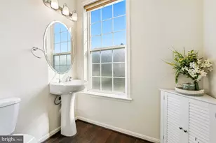 21521 Willow Breeze Sq, Ashburn, VA 20147 - Photo 13