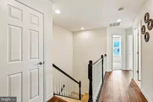 21521 Willow Breeze Sq, Ashburn, VA 20147 - Photo 15