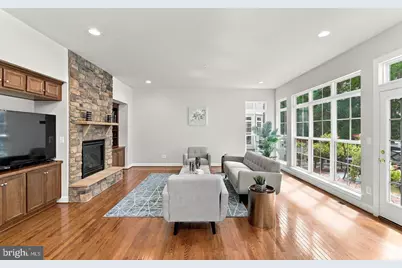 42755 Chatelain Circle, Brambleton, VA 20148 - Photo 23