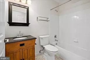 25300 Lake Mist Square, Chantilly, VA 20152 - Photo 35