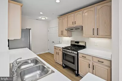 25300 Lake Mist Square #303, Chantilly, VA 20152 - Photo 11