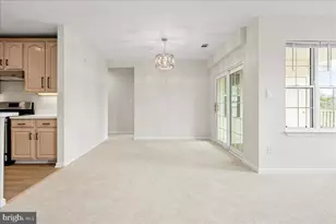 25300 Lake Mist Square, Chantilly, VA 20152 - Photo 17