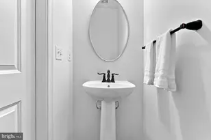 24861 Helms Terrace, Aldie, VA 20105 - Photo 17