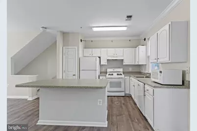 21844 Kelsey Square, Ashburn, VA 20147 - Photo 9