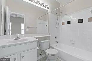21844 Kelsey Square, Ashburn, VA 20147 - Photo 31