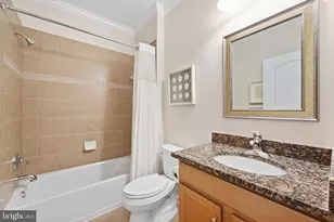 20523 Crescent Pointe Pl, Ashburn, VA 20147 - Photo 9