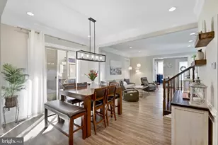 44642 Petersham Dr, Ashburn, VA 20147 - Photo 9