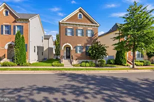 44642 Petersham Dr, Ashburn, VA 20147 - Photo 1