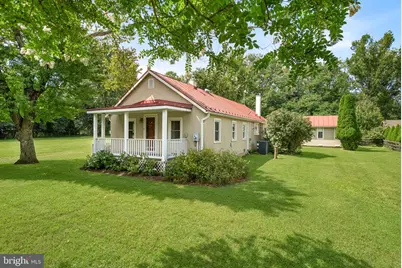35121 Bloomfield Road, Round Hill, VA 20141 - Photo 3