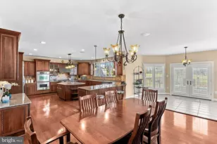 16544 Goldencrest Cir, Purcellville, VA 20132 - Photo 27