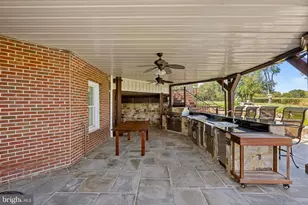 16544 Goldencrest Cir, Purcellville, VA 20132 - Photo 93